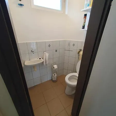 Egervari Beres Vendeghaz- Koezepso 3* Egervár