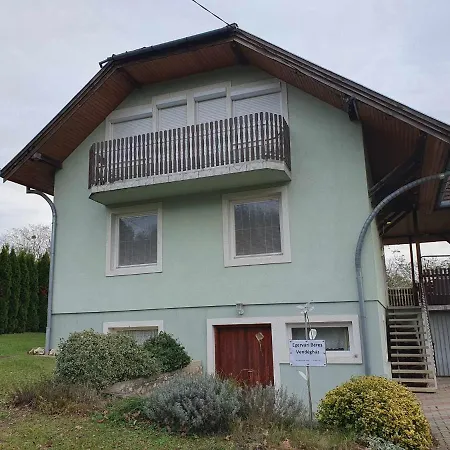 Guest house Egervari Beres Vendeghaz- Koezepso Egervar